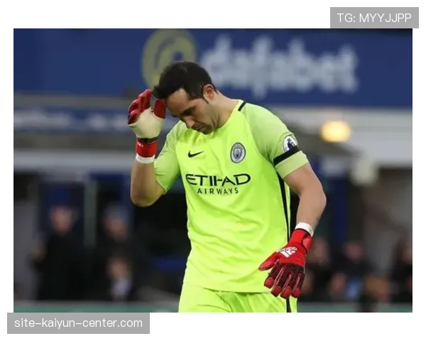 曼城近期节奏混乱、空间失控，比赛掌控力下滑已逐步反映在赛场表现中
